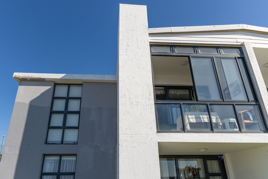 2 Bedroom Property for Sale in Island View Western Cape